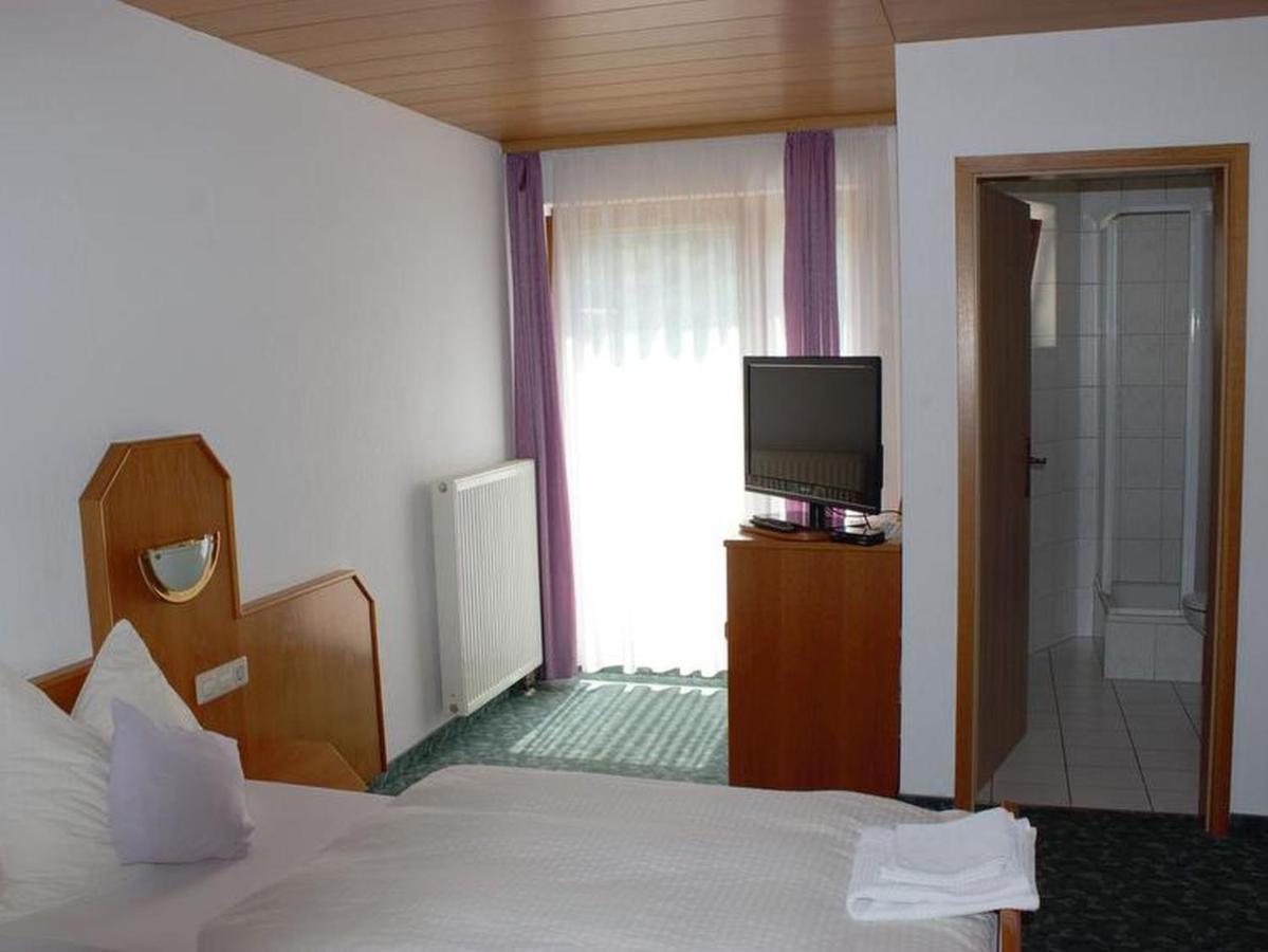 Hotel Garni Silberdistel Lauterstein Ngoại thất bức ảnh